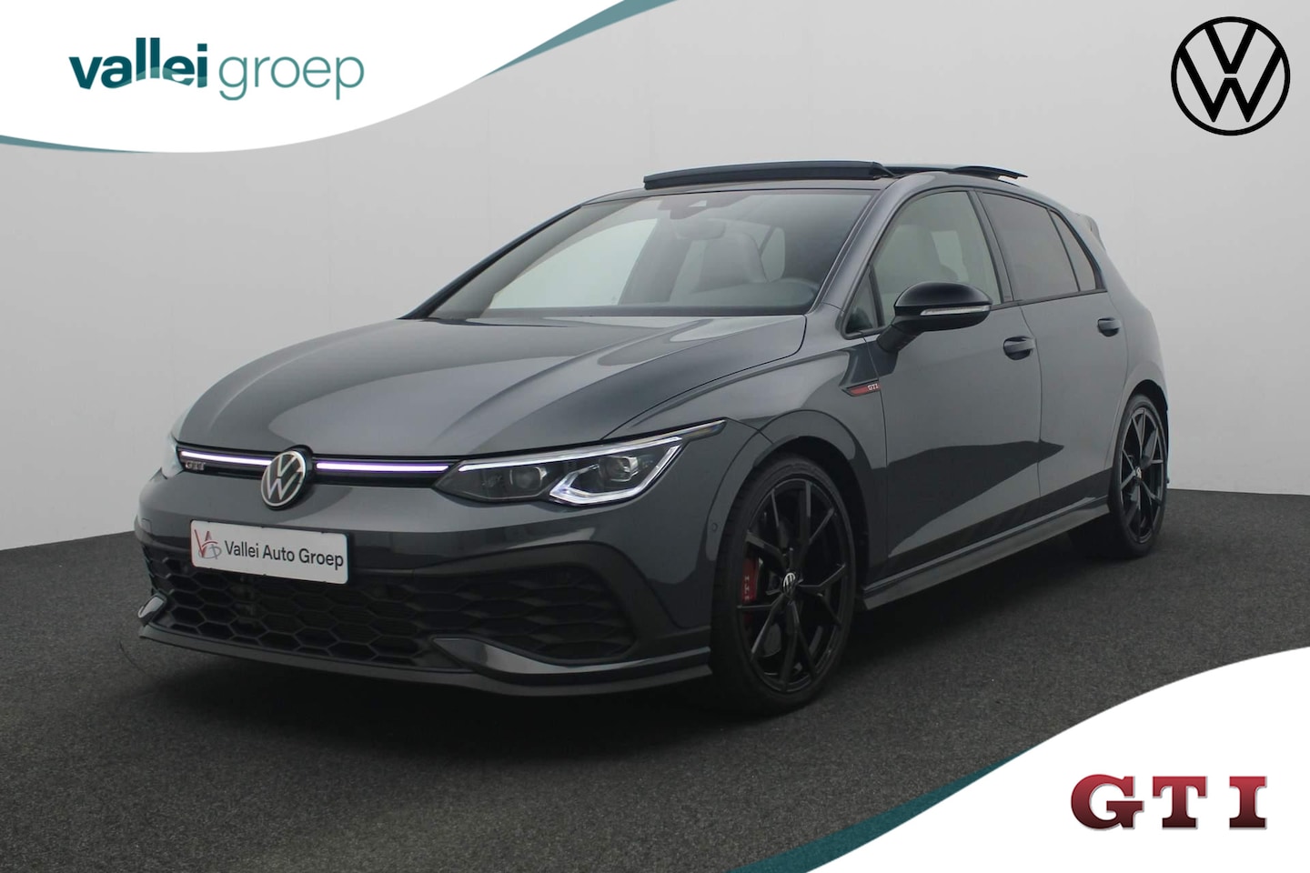 Volkswagen Golf - 2.0 TSI 300PK DSG GTI Clubsport | Pano | Adaptief onderstel | IQ Light | Camera | Stoelven - AutoWereld.nl