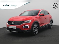 Volkswagen T-Roc - 1.5 TSI 150PK Sport | Trekhaak | Camera | Stoelverwarming | Navi | Sportonderstel | ACC |