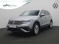 Volkswagen Tiguan Allspace - 7 pers. 1.5 TSI 150PK DSG Life Business | Trekhaak | Parkeersensoren voor/achter | Stuur-/