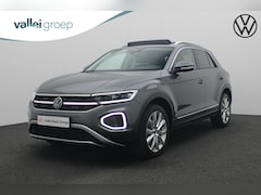 Volkswagen T-Roc - 1.0 TSI 110PK Style | Pano | IQ Light | Navi Discover Pro | Camera | Keyless | ACC | 18 in