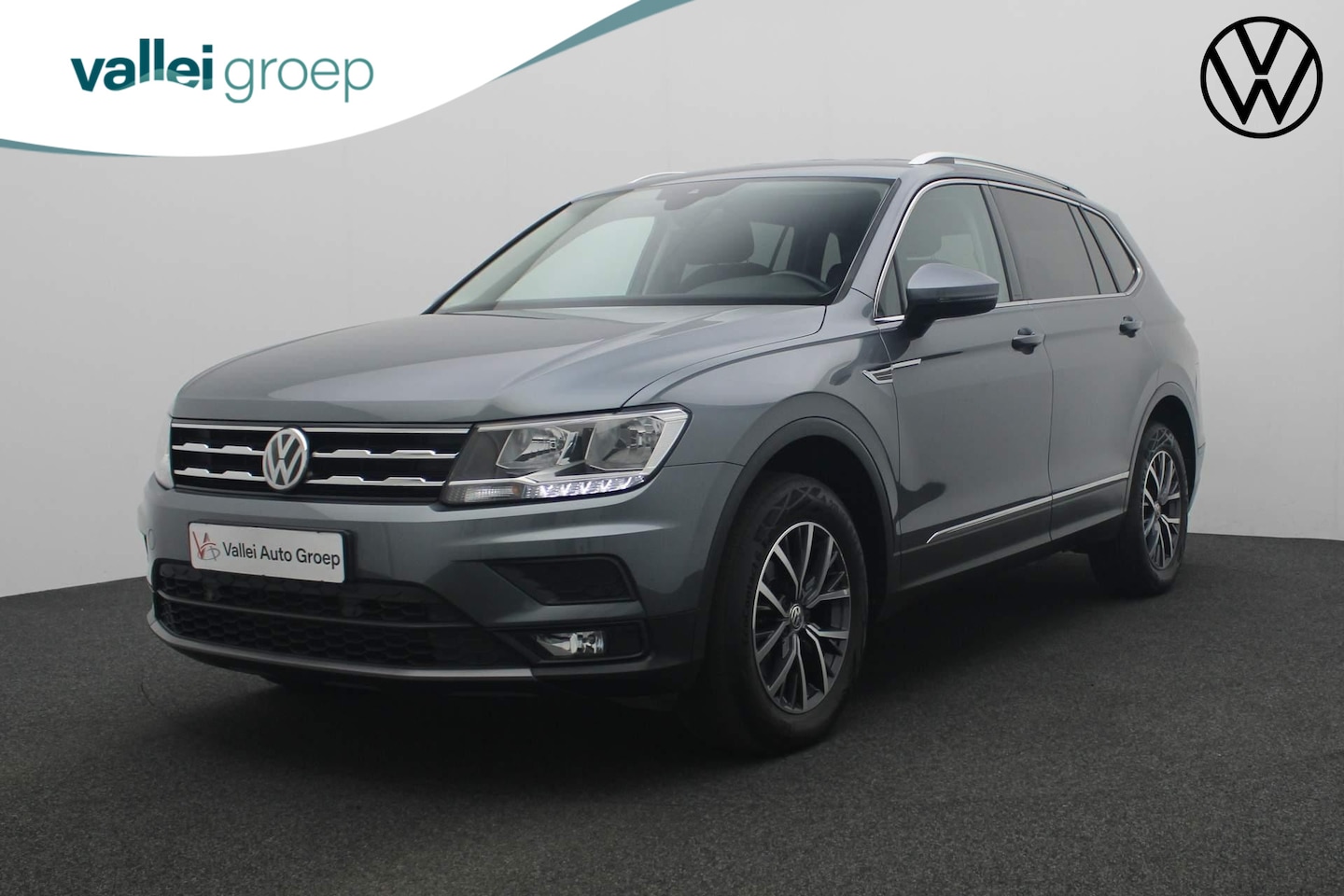 Volkswagen Tiguan Allspace - 7 pers. 1.5 TSI 150PK DSG Comfortline | Trekhaak | Navi | Keyless | ACC | Parkeersensoren - AutoWereld.nl