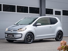 Volkswagen Up! - 1.0 move up BlueMotion I Airco I Navigatie I