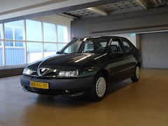 Alfa Romeo 146 - 1.6 IE L