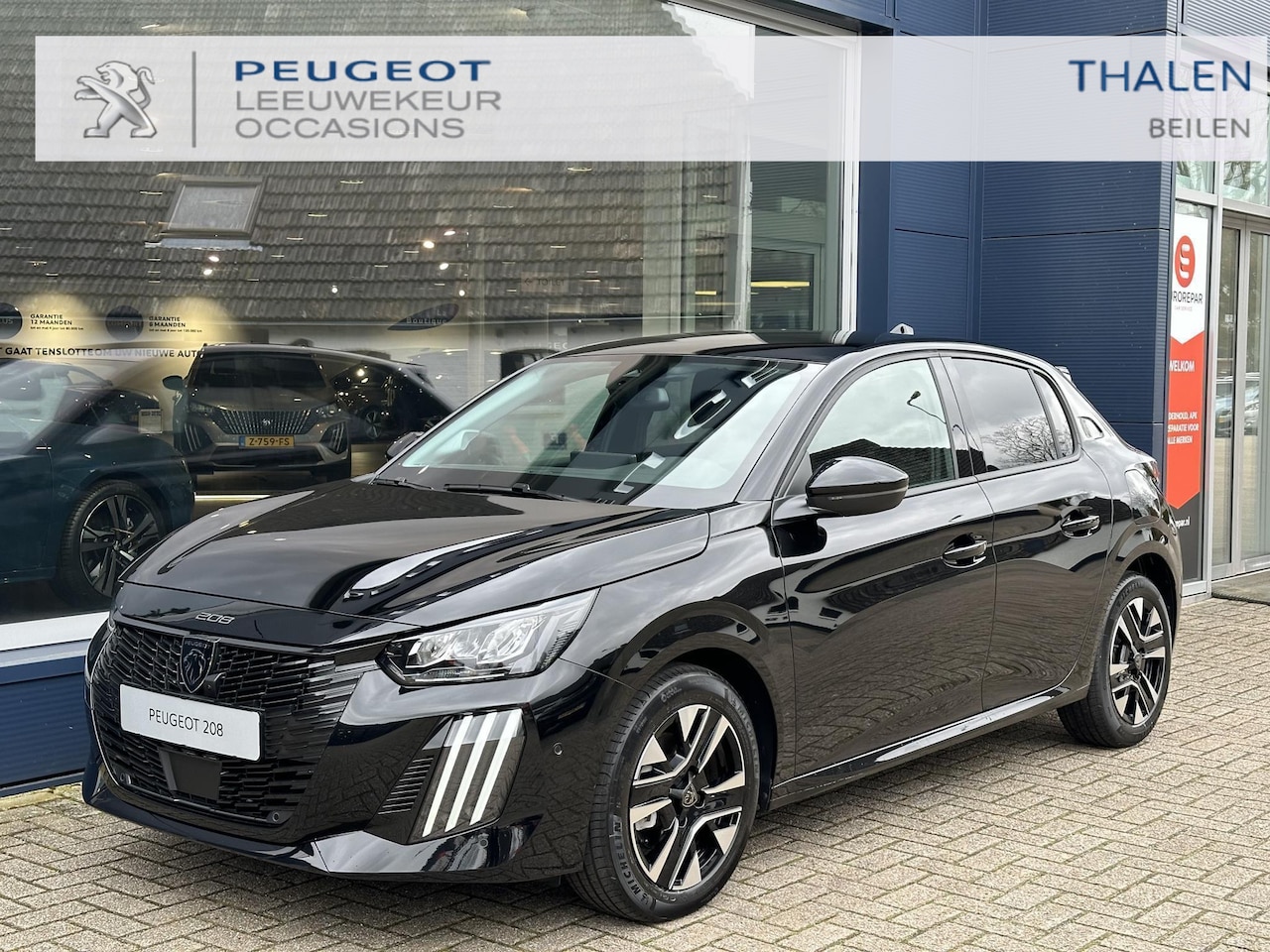 Peugeot 208 - 1.2 Turbo 100 PK Allure | Bouwjaar 2024 | Keyless entry | € 3800 DEMO Voordeel | Navigatie - AutoWereld.nl