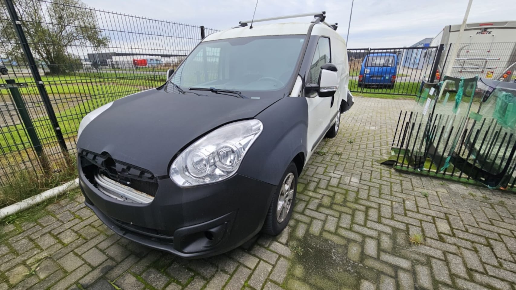 Opel Combo - 1.6 CDTi L1H1 Sport 1.6 CDTi L1H1 Sport - AutoWereld.nl