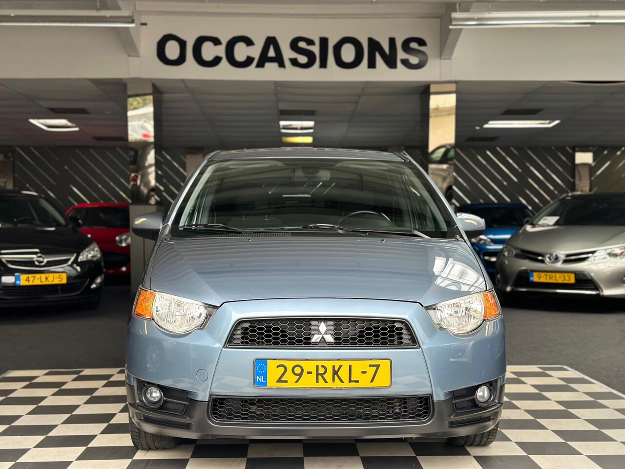 Mitsubishi Colt - 1.3 Edition Two Automaat Cruise 5DRS NAP - AutoWereld.nl