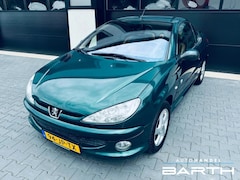 Peugeot 206 CC - 1.6-16V Roland Garros