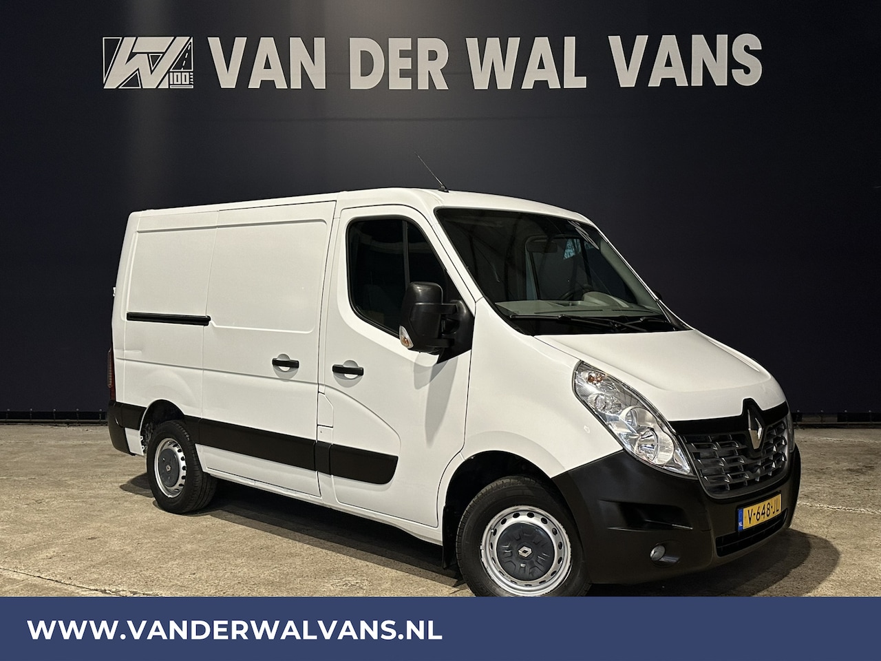 Renault Master - 2.3 dCi 131pk L1H1 Euro6 Airco | Trekhaak | Navigatie | Camera | Cruisecontrol Parkeersens - AutoWereld.nl