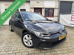 Volkswagen Golf - 1.5 TSI Navi/ CarPlay/ Camera/ Interieurvoorverwarming