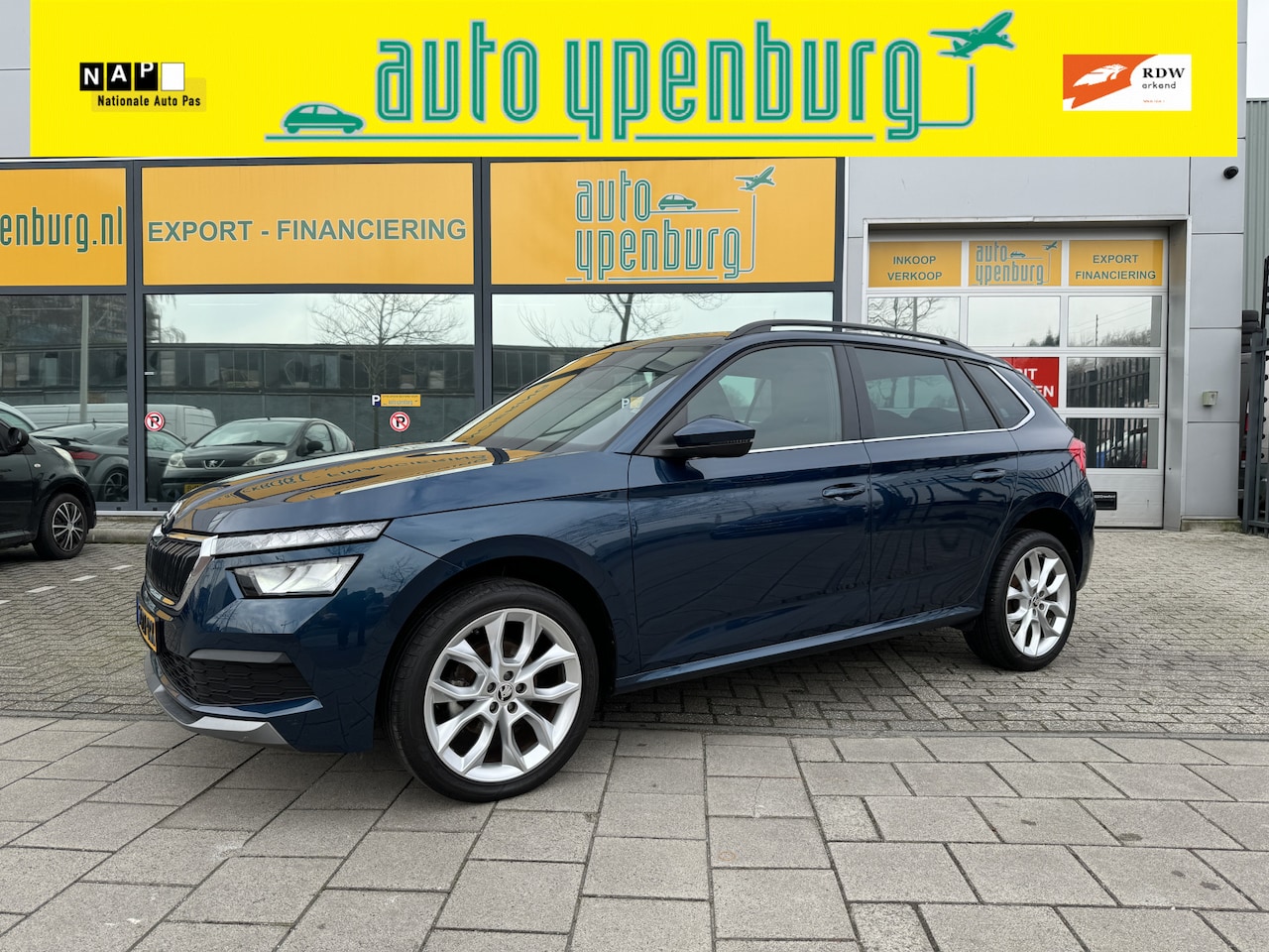 Skoda Kamiq - 1.5 TSI ACT 150 PK Sport Business * Panoramadak * Digitaal Dashboard * Led * Navi Apple Ca - AutoWereld.nl