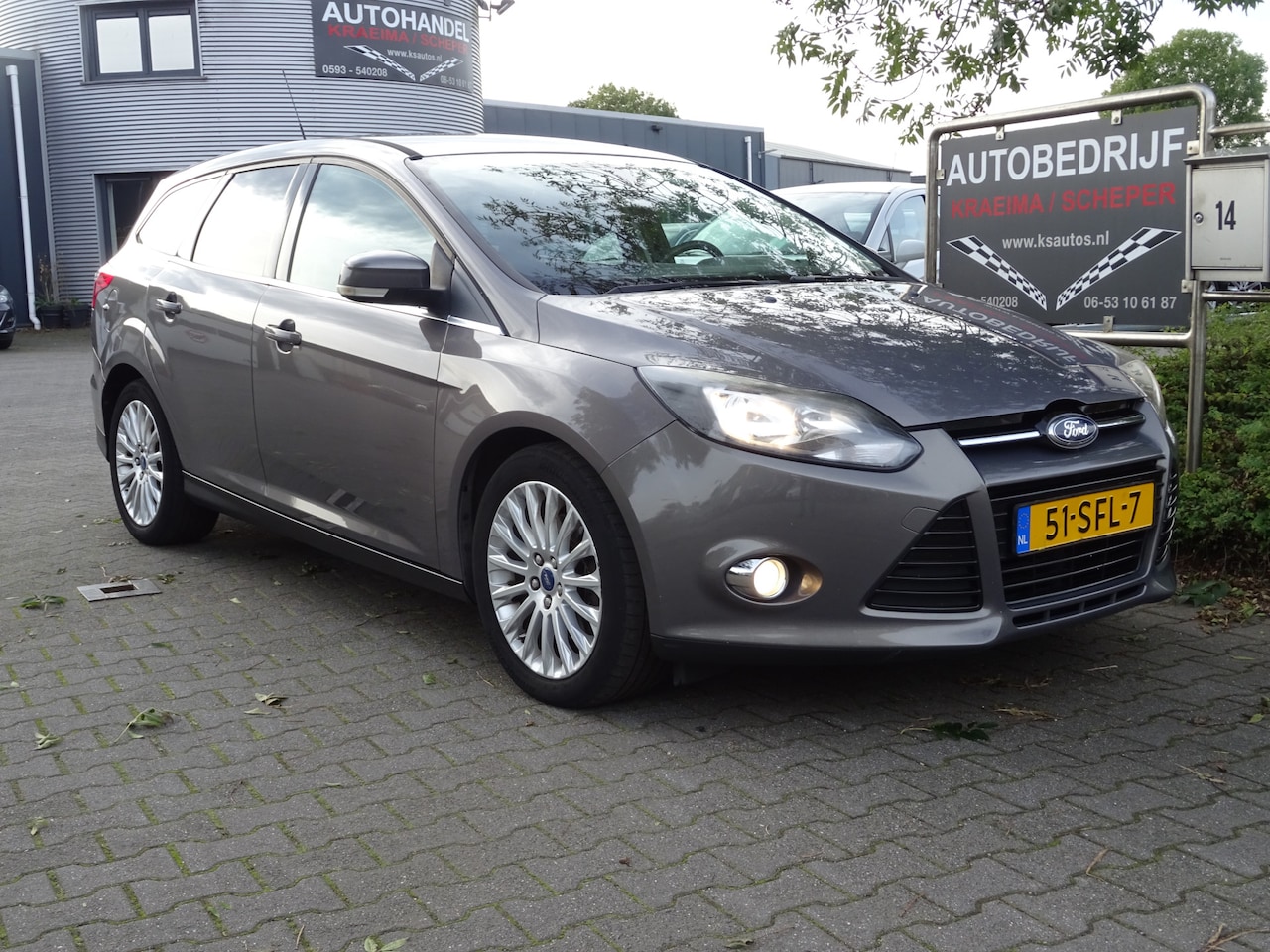 Ford Focus Wagon - 1.6 EcoBoost Titanium Lees tekst!! - AutoWereld.nl