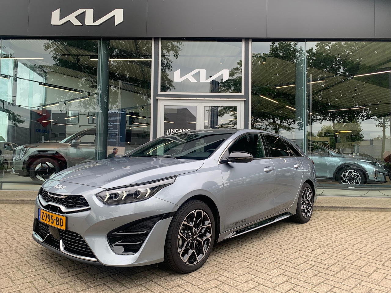 Kia Pro cee'd - 1.0 T-GDi GT-PlusLine ECC-Airco Navi+BT+DAB+Camera PDC LED Cr.Control ECC-Airco 7jr.Garant - AutoWereld.nl