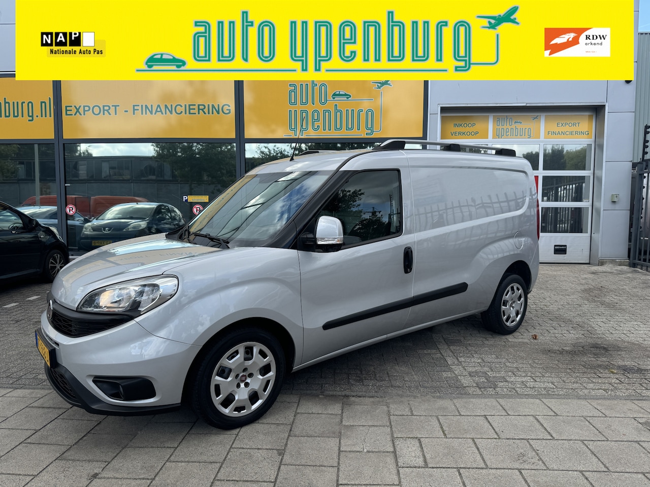 Fiat Doblò Cargo - 1.6 MJ L2H1 Maxi Start & Stop Automaat * 63.261 Km * Airco * Navi * - AutoWereld.nl