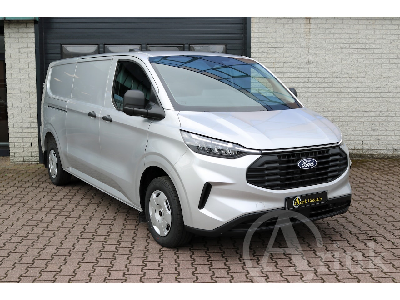 Ford Transit Custom - 320 L2 Trend 170 Pk Automaat Navigatie Adaptive Cruise LED Dodehoek Blis - AutoWereld.nl