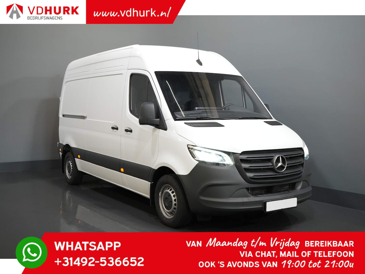 Mercedes-Benz Sprinter - Aut. L2H2 LED/ Carplay/ Standkachel/ 3t GVW/ Cruise/ Camera/ Stoelverw./ Trekhaak/ Airco - AutoWereld.nl