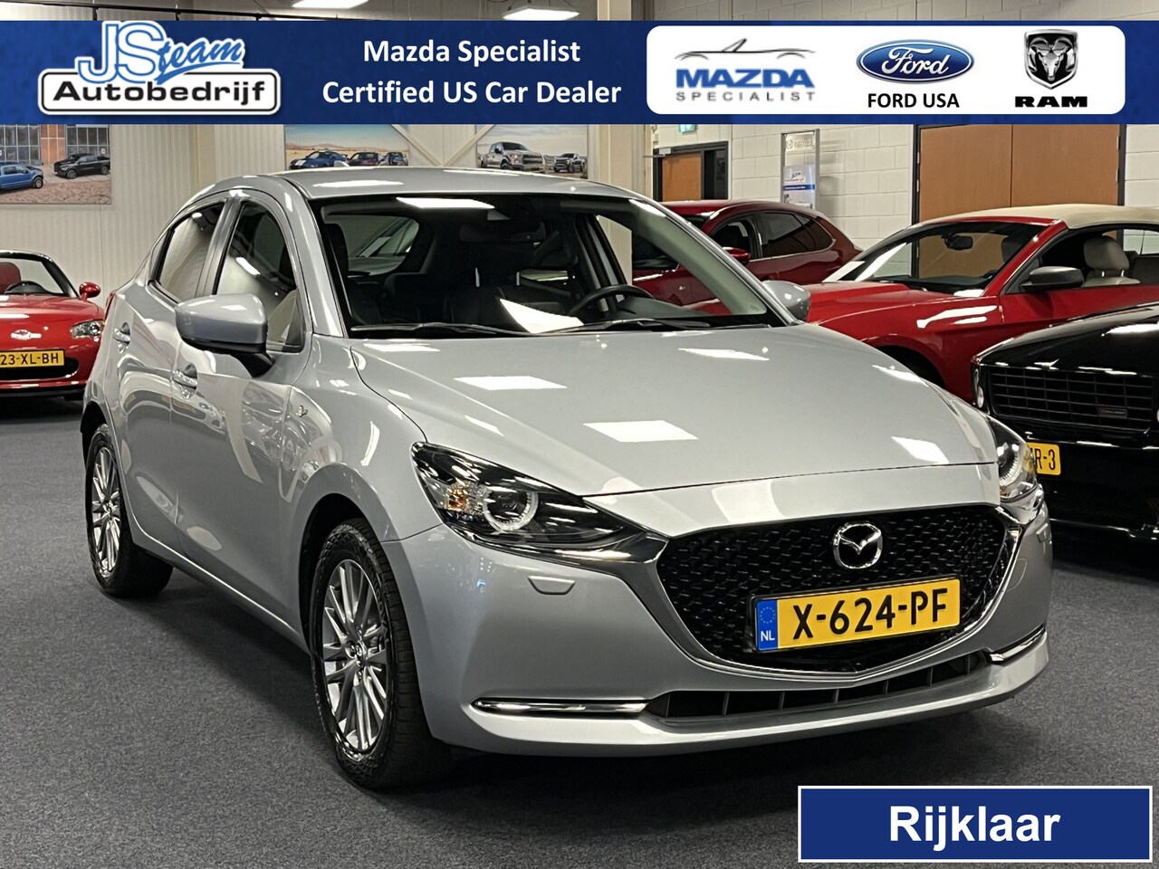 Mazda 2 - 1.5i SkyActiv-G Luxury Leder Navi DAB+ Apple CarPlay PDC - AutoWereld.nl