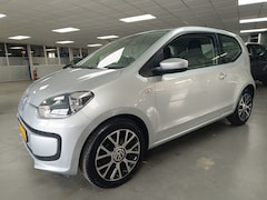 Volkswagen Up! - 1.0 move up AUTOMAAT Airco 104850 Km