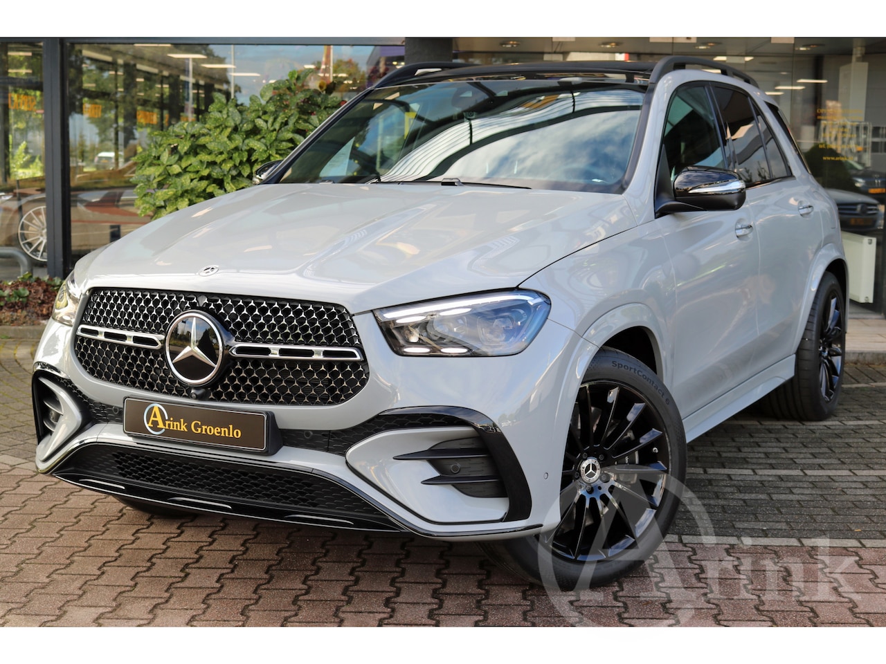 Mercedes-Benz GLE-Klasse - 400 e 4MATIC AMG Line Trekhaak, Panoramadak, Airmatic - AutoWereld.nl