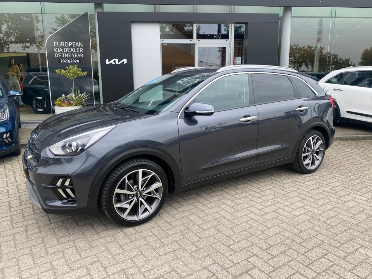 Kia Niro - 1.6 GDi Hybrid DynamicPlusLine // 18 inch info Roel 0492-588951 - AutoWereld.nl