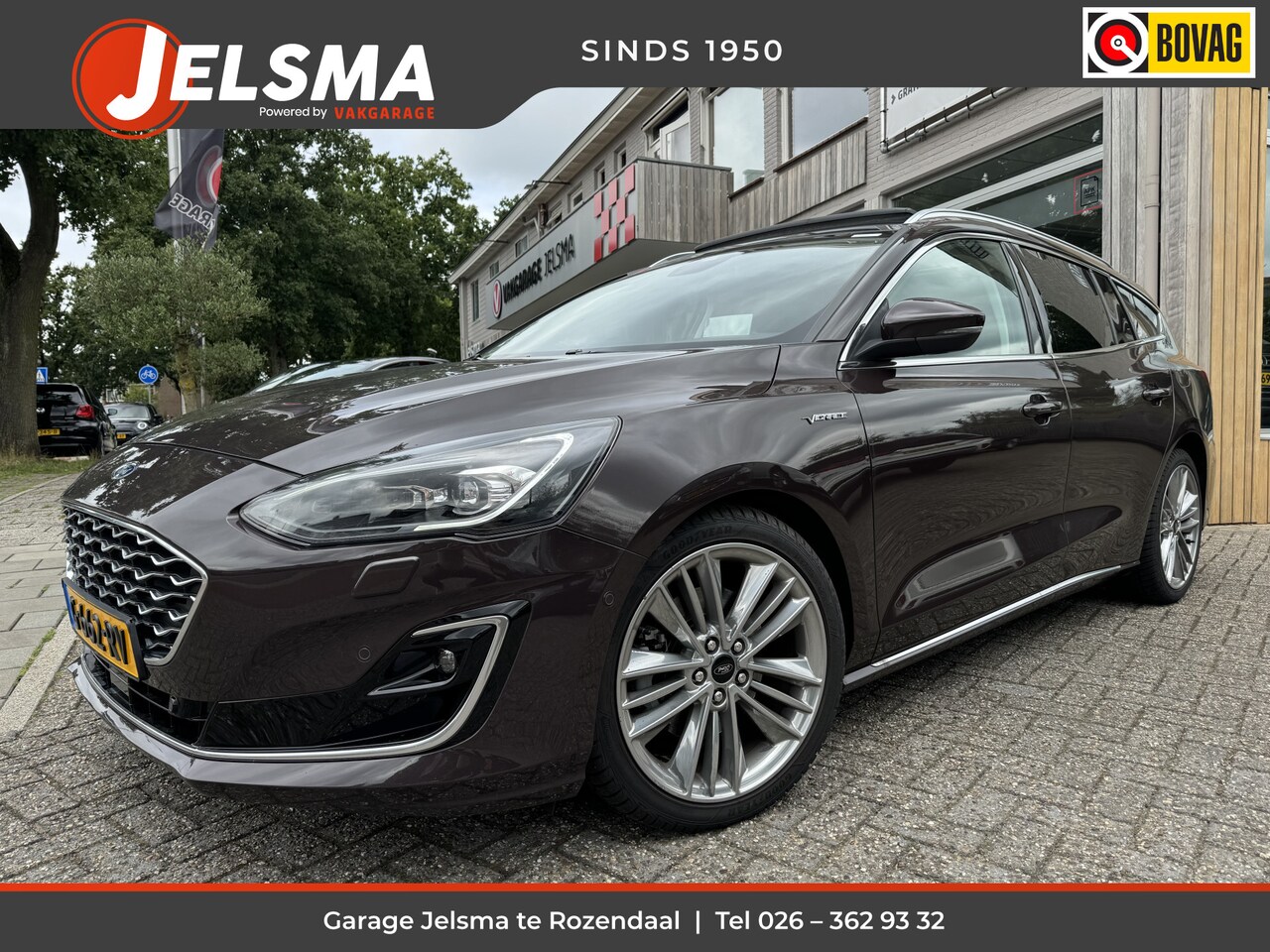 Ford Focus Wagon - 125pk EcoBoost Vignale, Pano | Orig. NL auto - AutoWereld.nl