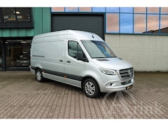 Mercedes-Benz Sprinter - 319 CDI L2H2 9G-TRONIC LED MBUX10 360gr CAMERA DISTRONIC ALARM KL3 PDC 3.5T AHW COMPLEET