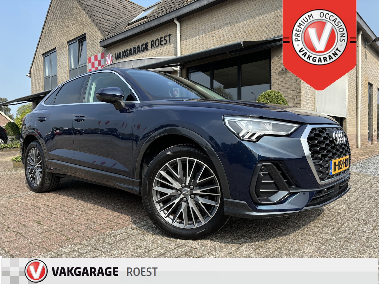 Audi Q3 Sportback - 35 TFSI Business Edition Automaat Full LED / Trekhaak / Camera - AutoWereld.nl