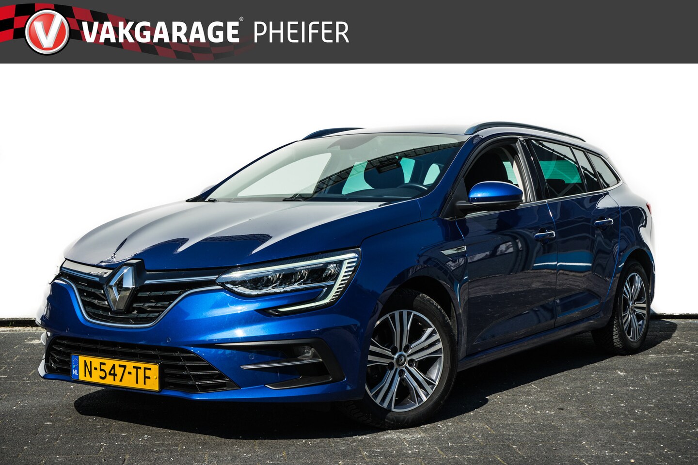 Renault Mégane Estate - 1.3 TCe 140pk Intens Trekhaak/ Full led/ Dab/ Carplay/ Lmv/ Navigatie/ Climate control/ Ha - AutoWereld.nl