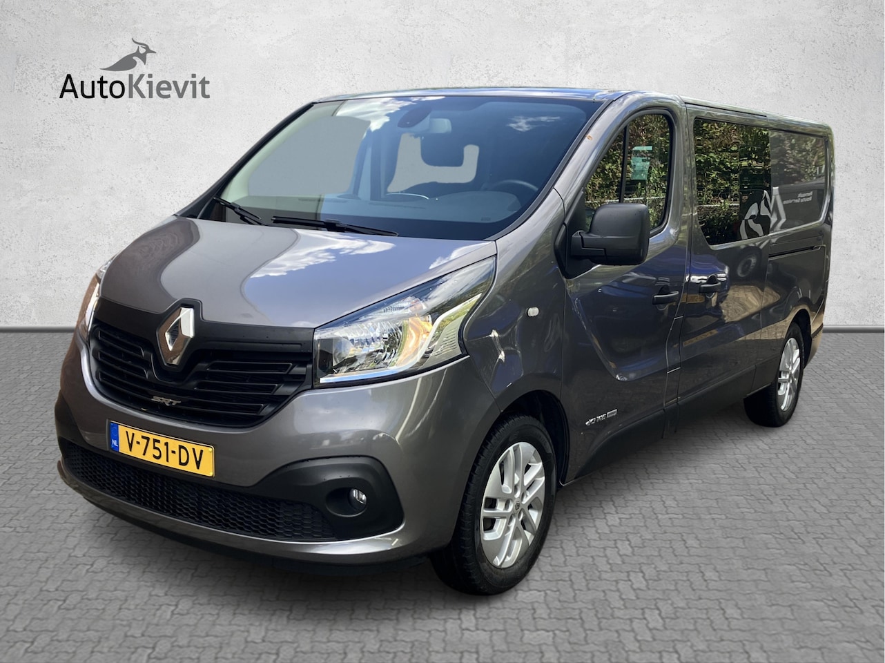 Renault Trafic - 1.6 dCi 145pk T29 L2H1 DC Luxe Energy - Dubbel Cabine / 2 Schuifdeuren / Trekhaak / Camera - AutoWereld.nl