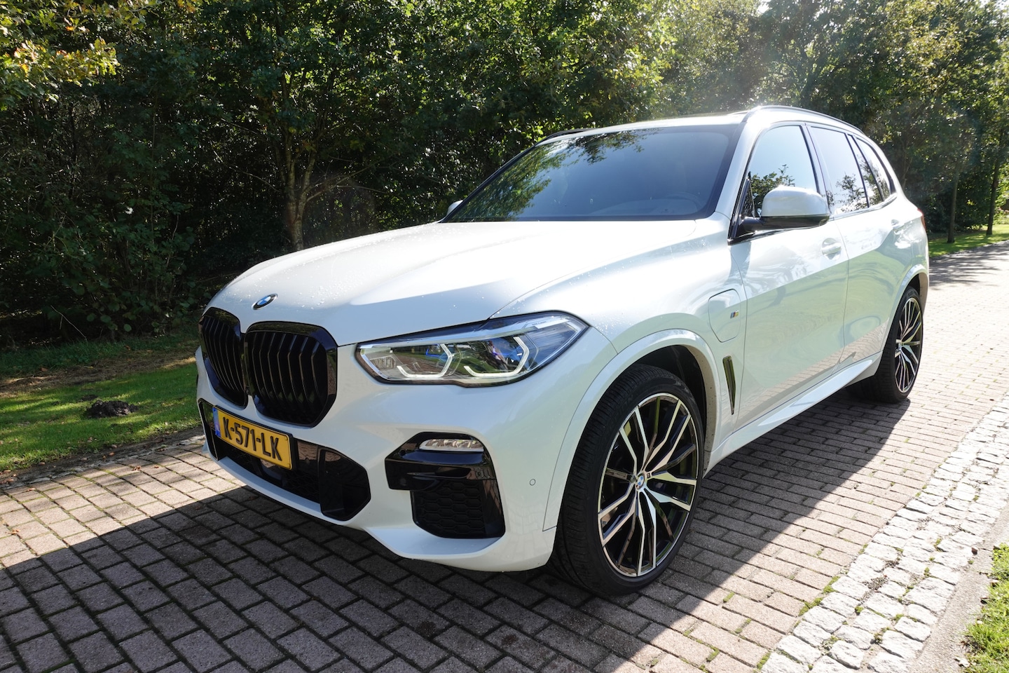 BMW X5 - xDrive45e M-Sport High Executive 22 Inch Pano,Laser,Head up,H&K,Soft Close, Panorama-Glasd - AutoWereld.nl