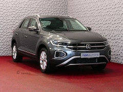 Volkswagen T-Roc - 1.5 TSI 150PK STYLE PLUS ALCANTARA IQ. ELEK.KLEP ADAP.CRUISE VIR.COCKPIT CAMERA STOEL/STUU