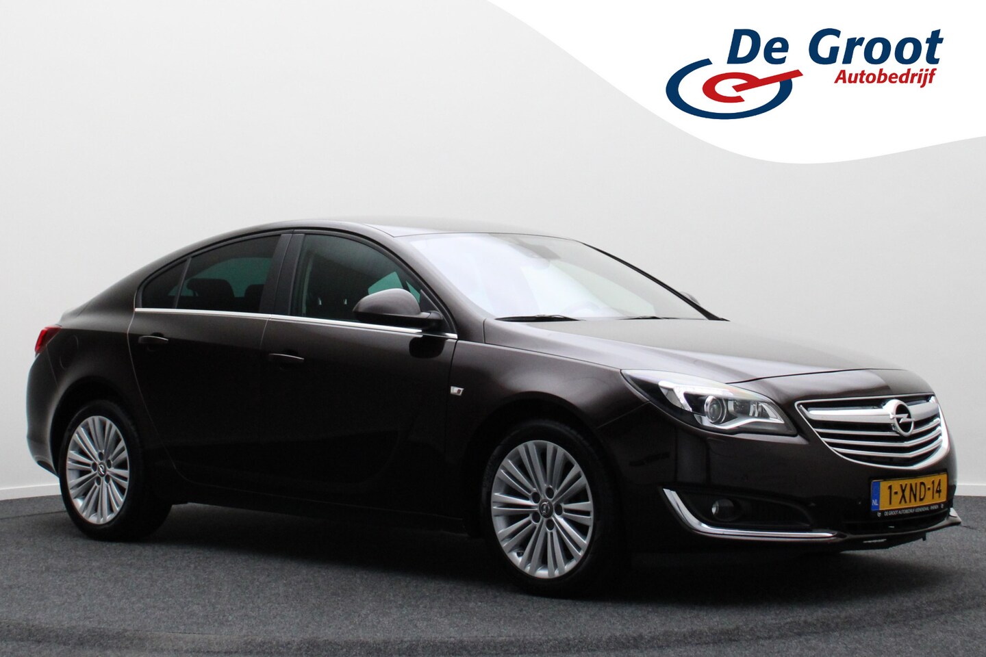 Opel Insignia - 1.4 T EcoFLEX Business+ Climate, Cruise, Navigatie, Bluetooth, Verwarmd Stuurwiel, 18'' - AutoWereld.nl