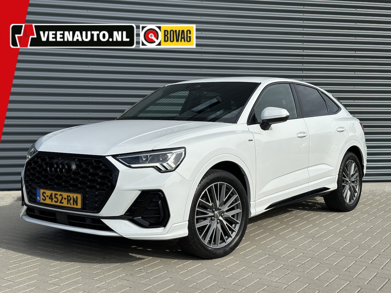 Audi Q3 Sportback - 35 TFSI S-Line Black Optic - AutoWereld.nl