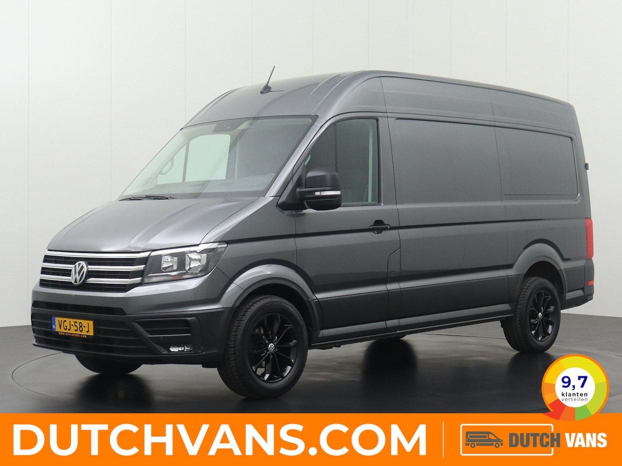 Volkswagen Crafter - 2.0 TDI 177PK L3H3 Highline | 3500Kg Trekhaak | Camera | Cruise | Betimmering - AutoWereld.nl