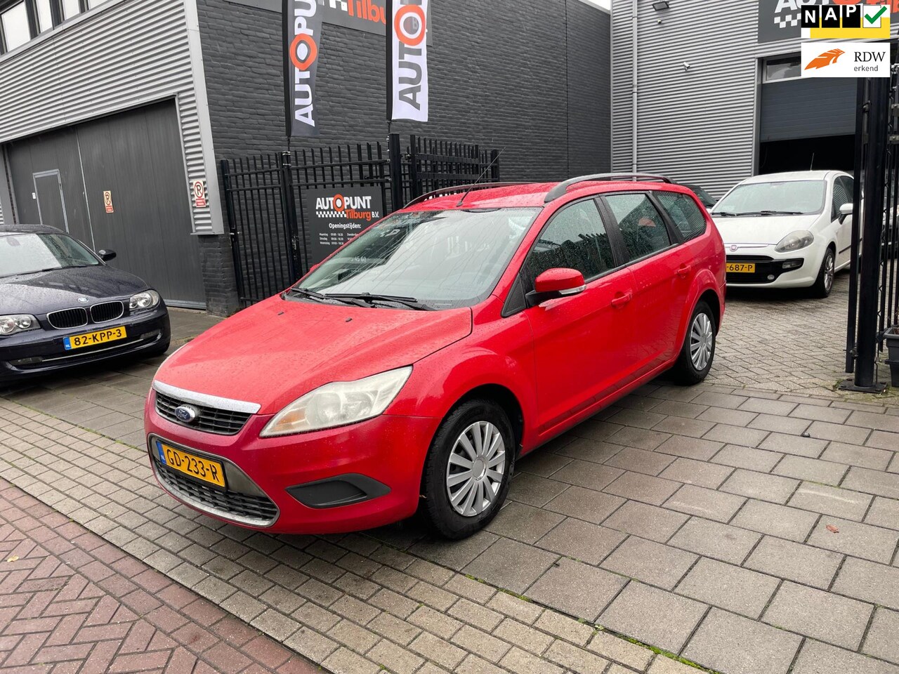 Ford Focus Wagon - 1.4 Trend Airco NAP APK - AutoWereld.nl