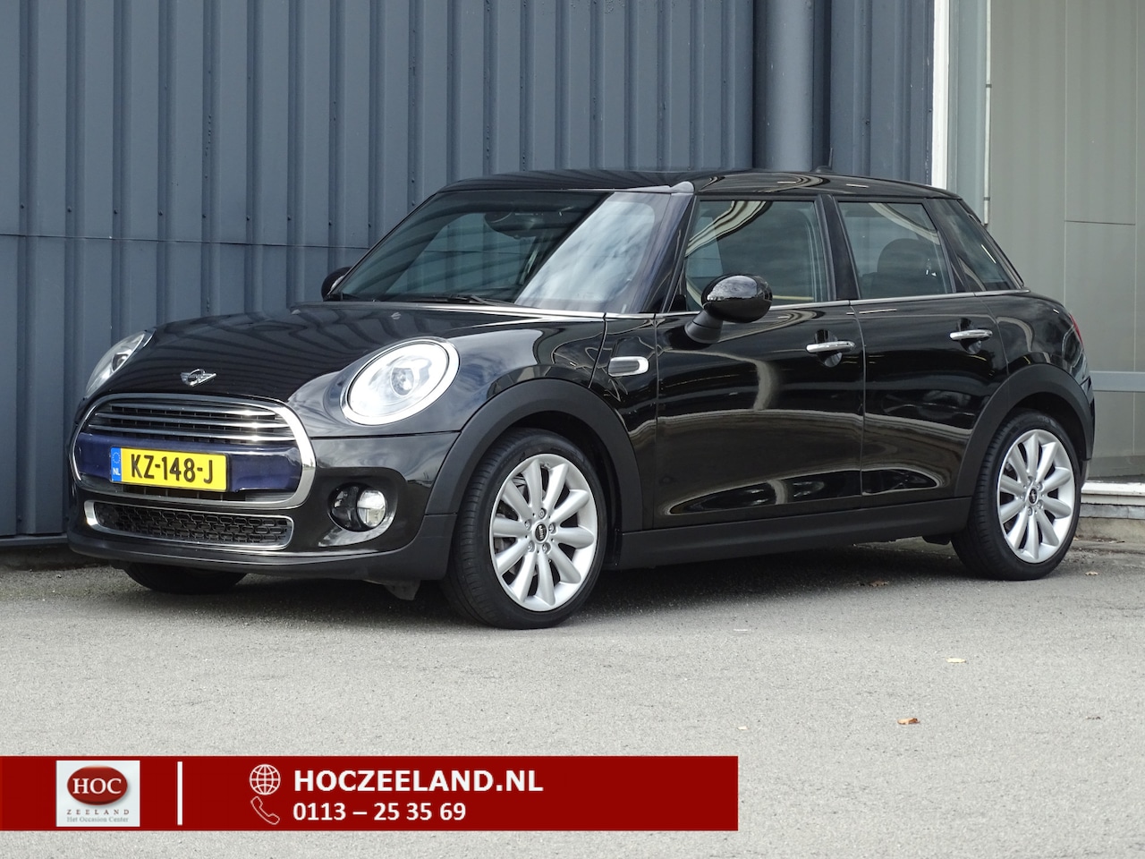 MINI Cooper - Mini 1.5 5-Deurs Automaat Chili Serious Business | LED | Leder | Pano - AutoWereld.nl