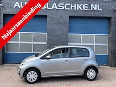 Volkswagen Up! - 1.0, camera, climate control