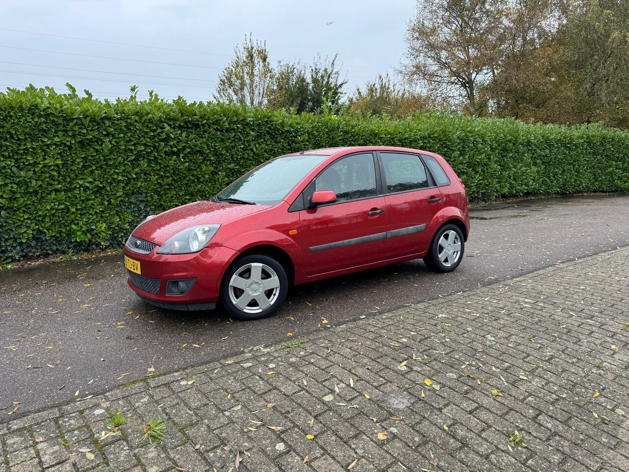 Ford Fiesta - 1.6-16V Futura 1.6-16V Futura - AutoWereld.nl