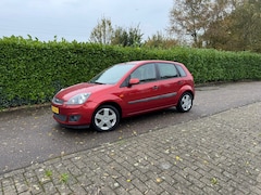 Ford Fiesta - 1.6-16V Futura