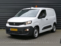 Peugeot Partner - 1.5 BLUEHDI 130PK L1H1 Automaat Trekhaak | 2X 220V | Navi | Airco | Parkeerhulp | Betimmer