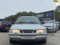 Saab 900 - SE 2.0 TURBO /Automaat/Dakje/Leder