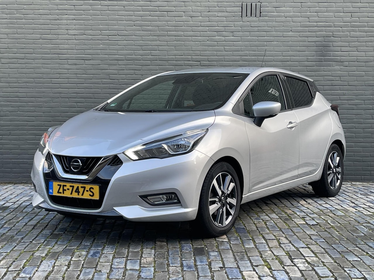 Nissan Micra - 1.0 IG-T N-CONNECTA I NAVIGATIE I APPLE/ANDROID I PARKEERCAMERA I CLIMATE CONTROL I CRUISE - AutoWereld.nl