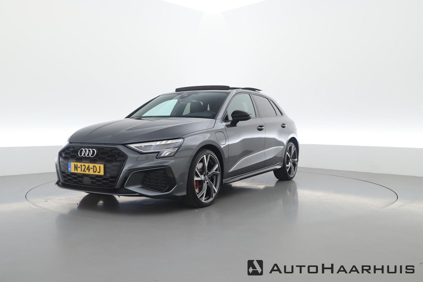 Audi A3 Sportback - 45 TFSI e S edition Competition | Pano | RS Stoelen | B&O | Adapt. Cruise | 19'' | Navi - AutoWereld.nl