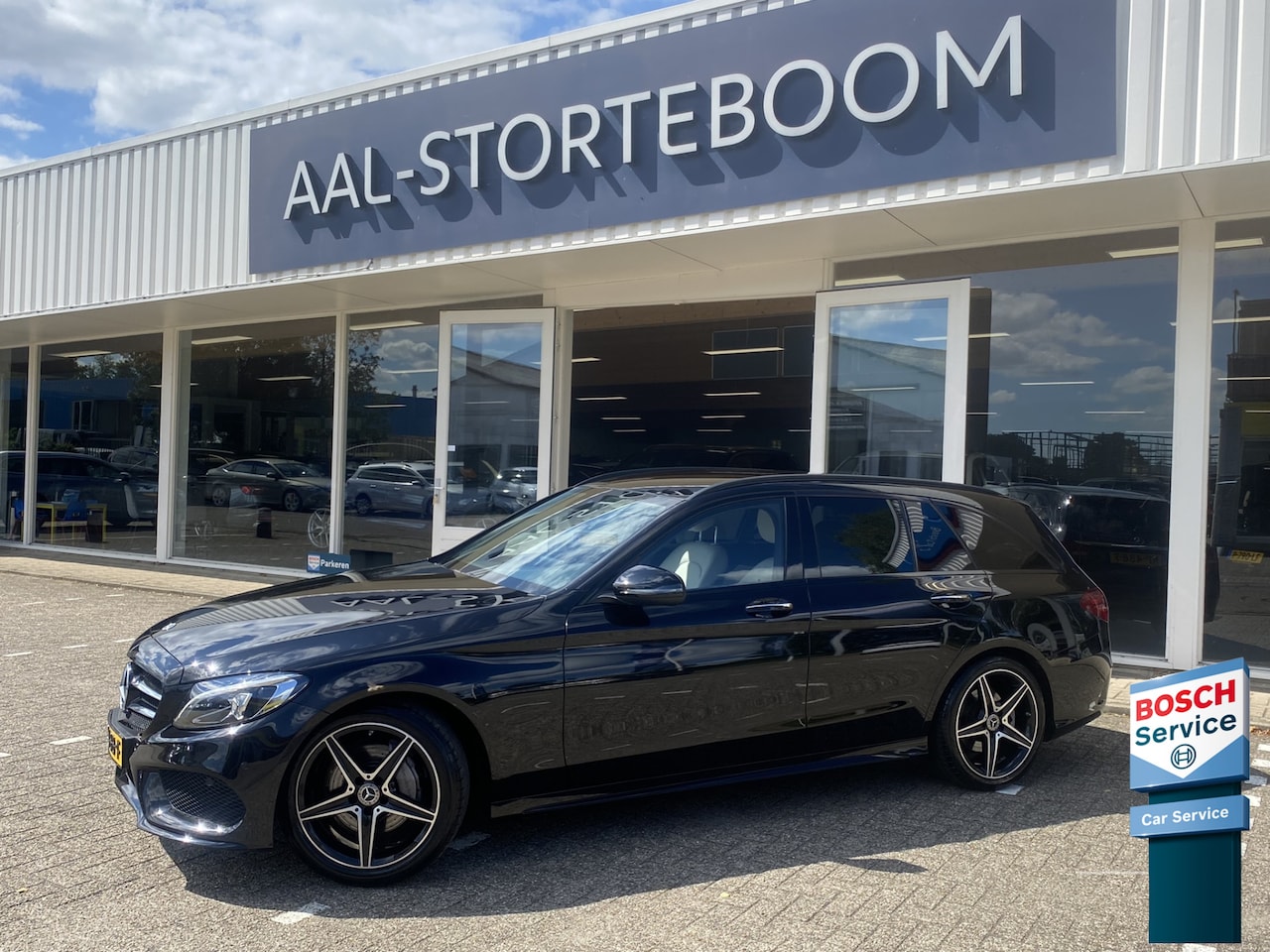 Mercedes-Benz C-klasse Estate - 200 Prestige | LED | AMG | Burmester | Bluetooth | PDC v+a incl. Camera | Leder | Elekt. T - AutoWereld.nl