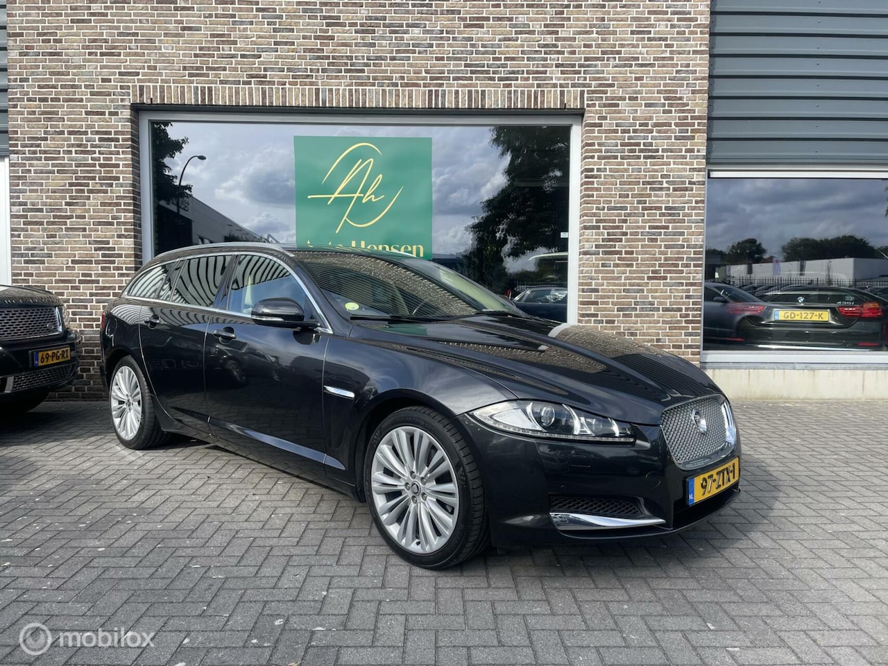 Jaguar XF Sportbrake - 3.0D Premium Luxury l volleder l schuifdak - AutoWereld.nl