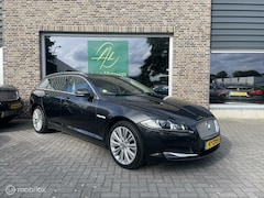 Jaguar XF Sportbrake - 3.0D Premium Luxury l volleder l schuifdak