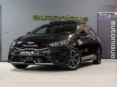 Kia Pro cee'd - ProCeed 1.5 T-GDi GT-Line *PANORAMADAK* Trekhaak/Camera/Adaptive Cruise VOLLE Auto