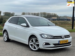 Volkswagen Polo - 1.6 TDI Highline Automaat|Pano|Navi|Stoelverw|Nap|Boekjes