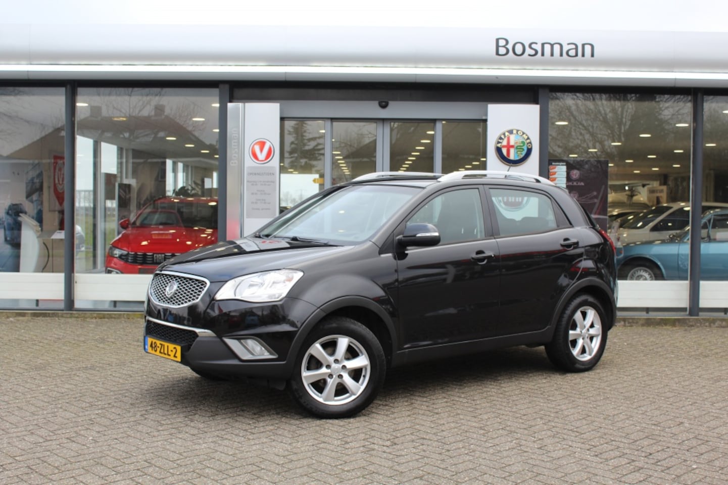 SsangYong Korando - 2.0 Crystal/AIRCO/CRUISE/BLUETOOTH/1500kg trekgewicht - AutoWereld.nl