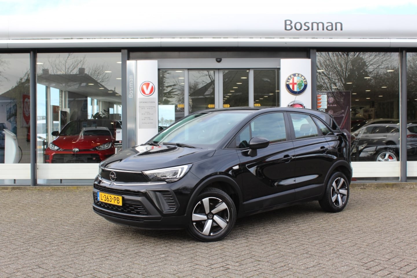 Opel Crossland - 1.2 Turbo Edition/CARPLAY/NAV/CRUISE/AIRCO - AutoWereld.nl