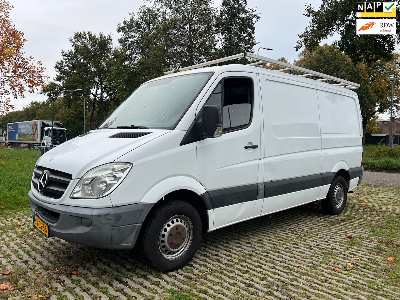 Mercedes-Benz Sprinter - 210 2.2 CDI 366 HD / automaat! / nap / apk - AutoWereld.nl